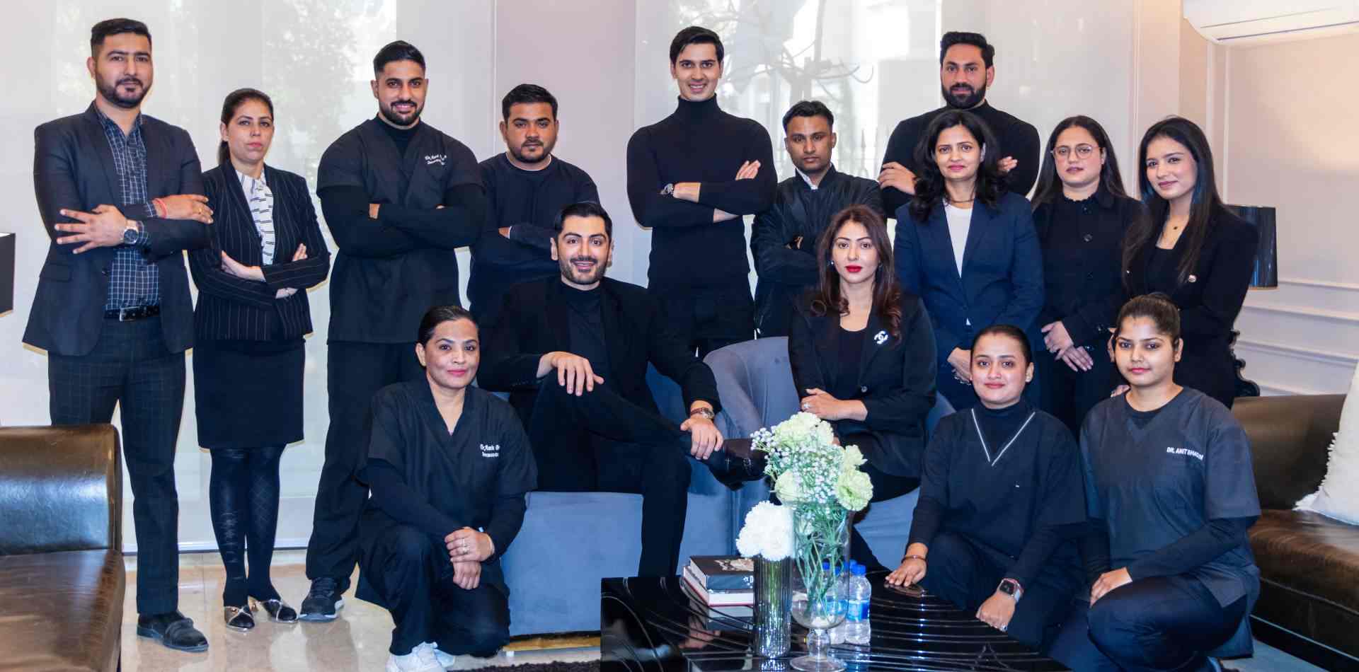 Privé Personalised  Perfection - Your one-stop Holistic skin solution with Privacy | Slider-2